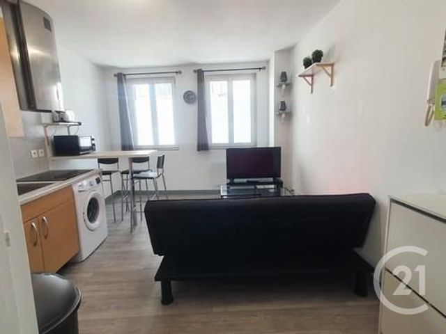 Appartement F1 à louer - 1 pièce - 23.4 m2 - BRIE COMTE ROBERT - 77 - ILE-DE-FRANCE - Century 21 Concept Immobilier