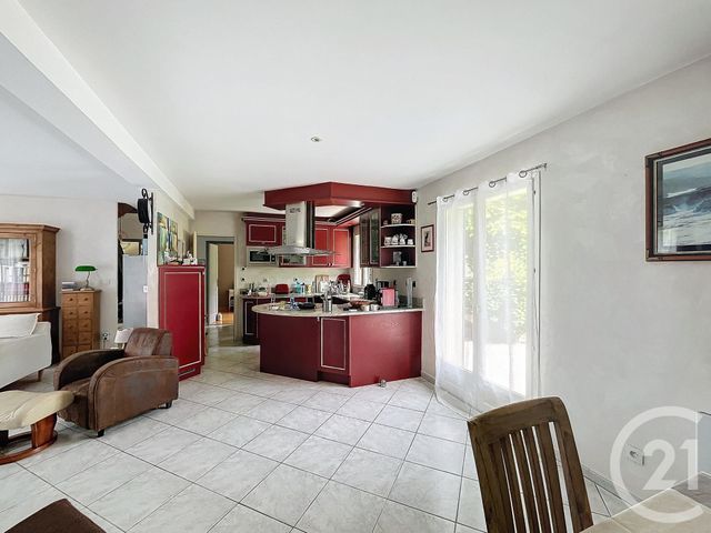 maison à vendre - 7 pièces - 125.0 m2 - COMBS LA VILLE - 77 - ILE-DE-FRANCE - Century 21 Concept Immobilier