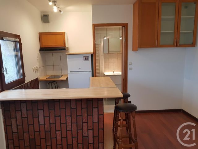 Studio à louer - 1 pièce - 19.71 m2 - BRIE COMTE ROBERT - 77 - ILE-DE-FRANCE - Century 21 Concept Immobilier