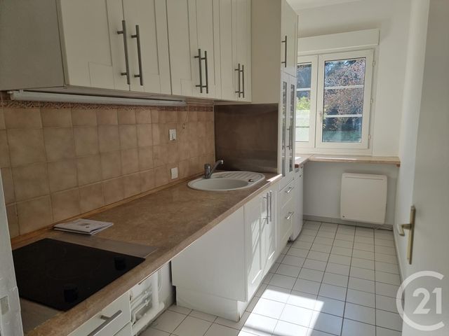 Appartement F3 à louer - 3 pièces - 55.69 m2 - BRIE COMTE ROBERT - 77 - ILE-DE-FRANCE - Century 21 Concept Immobilier