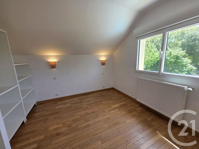 maison à louer - 6 pièces - 141.16 m2 - EVRY GREGY SUR YERRE - 77 - ILE-DE-FRANCE - Century 21 Concept Immobilier