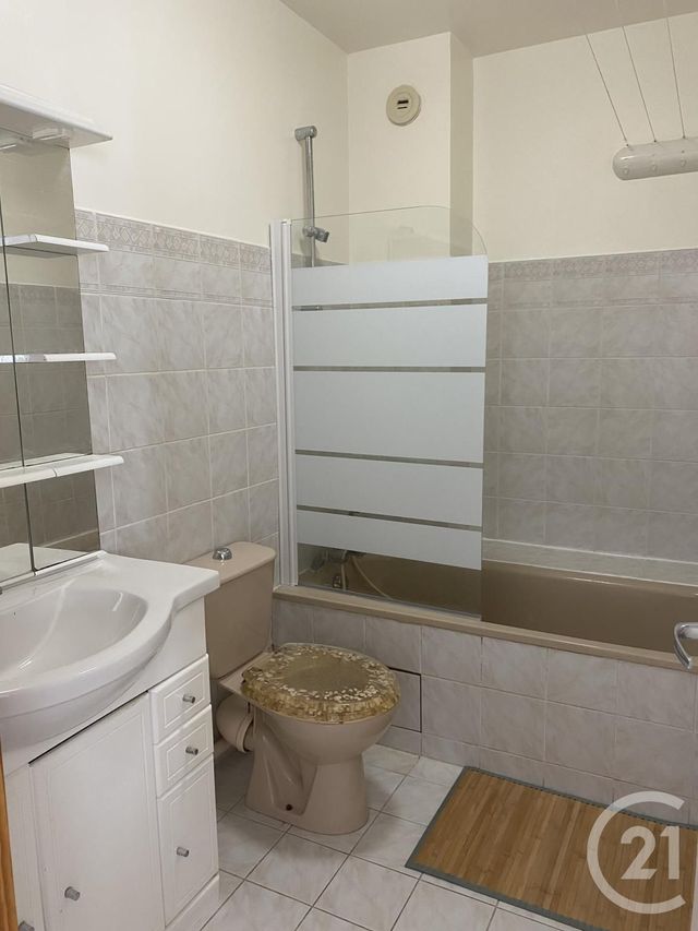 Appartement Studio à vendre - 1 pièce - 29.8 m2 - BRIE COMTE ROBERT - 77 - ILE-DE-FRANCE - Century 21 Concept Immobilier