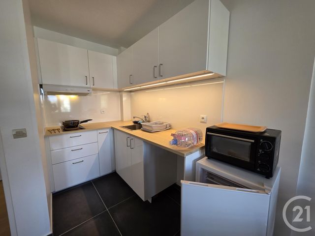 Appartement Studio à louer - 1 pièce - 32.03 m2 - BRIE COMTE ROBERT - 77 - ILE-DE-FRANCE - Century 21 Concept Immobilier