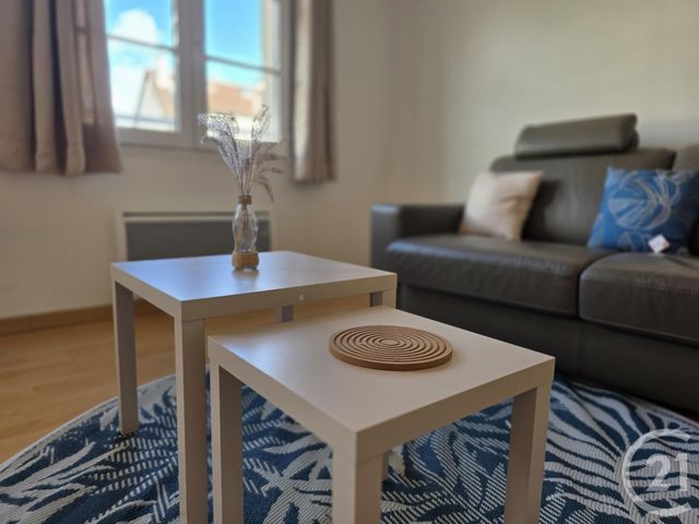 Appartement Studio à louer - 1 pièce - 32.03 m2 - BRIE COMTE ROBERT - 77 - ILE-DE-FRANCE - Century 21 Concept Immobilier