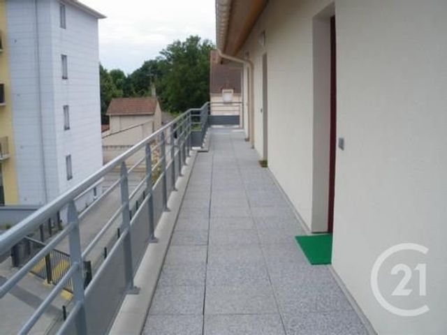 Appartement Duplex à vendre - 2 pièces - 39.85 m2 - BRIE COMTE ROBERT - 77 - ILE-DE-FRANCE - Century 21 Concept Immobilier