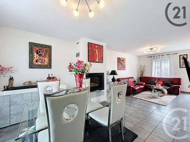 Afficher la photo en grand maison à vendre - 4 pièces - 87.0 m2 - GUIGNES - 77 - ILE-DE-FRANCE - Century 21 Concept Immobilier