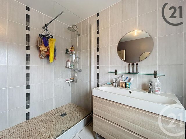 Afficher la photo en grand maison à vendre - 4 pièces - 87.0 m2 - GUIGNES - 77 - ILE-DE-FRANCE - Century 21 Concept Immobilier