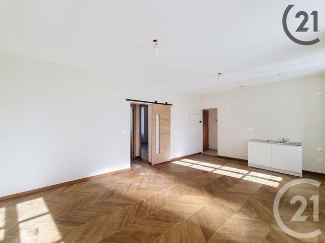 Appartement à vendre - 3 pièces - 52.3 m2 - BRIE COMTE ROBERT - 77 - ILE-DE-FRANCE - Century 21 Concept Immobilier