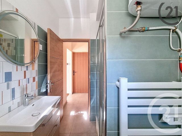 Appartement à vendre - 3 pièces - 52.3 m2 - BRIE COMTE ROBERT - 77 - ILE-DE-FRANCE - Century 21 Concept Immobilier