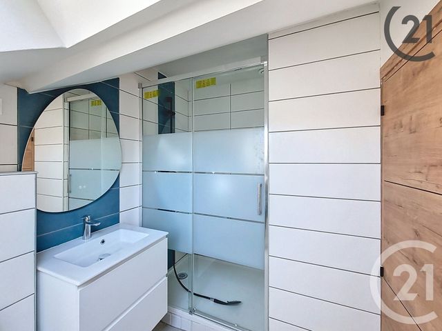 Afficher la photo en grand Appartement à vendre - 2 pièces - 41.7 m2 - BRIE COMTE ROBERT - 77 - ILE-DE-FRANCE - Century 21 Concept Immobilier