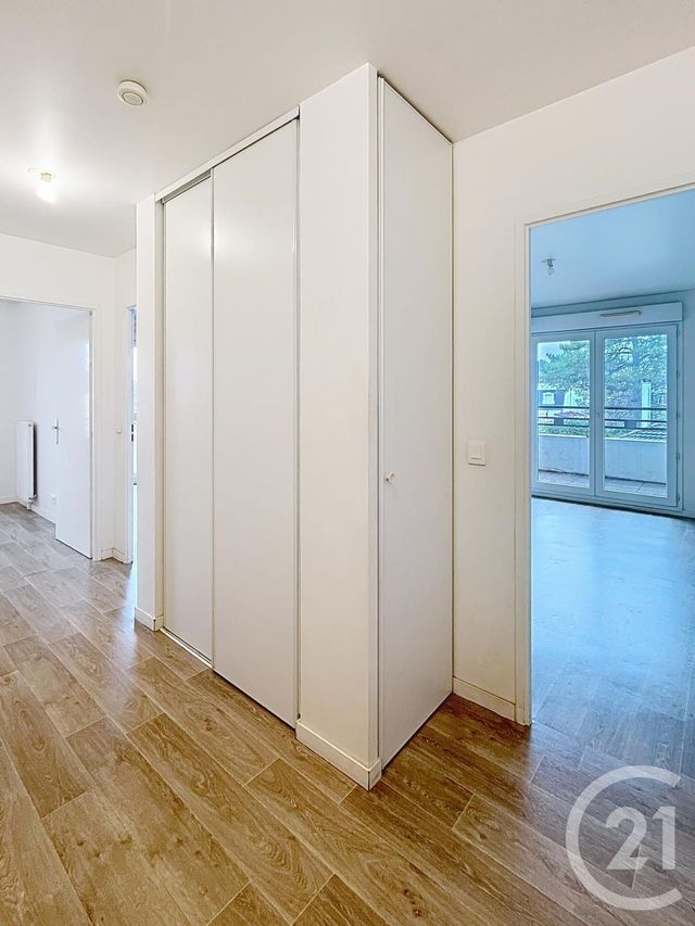 Appartement F3 à vendre - 3 pièces - 57.07 m2 - BRIE COMTE ROBERT - 77 - ILE-DE-FRANCE - Century 21 Concept Immobilier