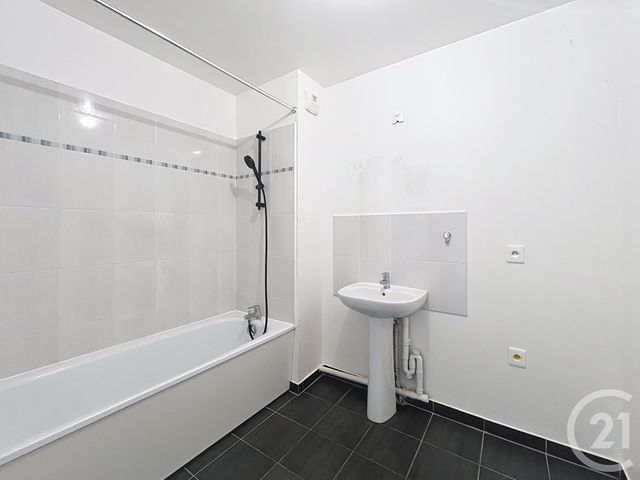 Appartement F3 à vendre - 3 pièces - 57.07 m2 - BRIE COMTE ROBERT - 77 - ILE-DE-FRANCE - Century 21 Concept Immobilier