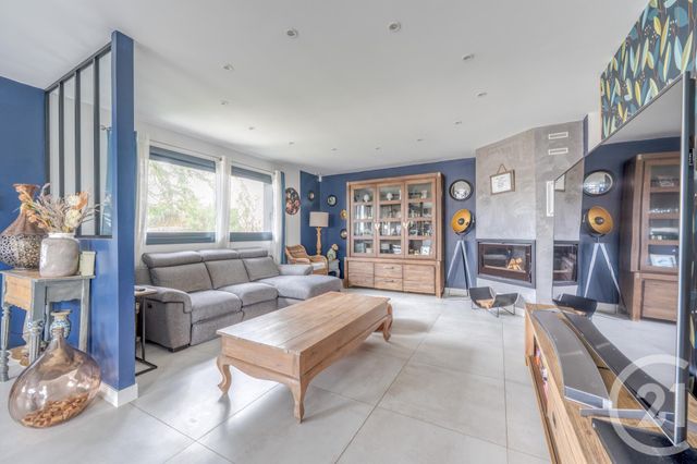 maison à vendre - 6 pièces - 178.5 m2 - OZOUER LE VOULGIS - 77 - ILE-DE-FRANCE - Century 21 Concept Immobilier