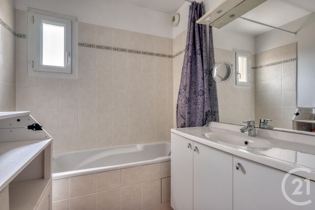 maison à vendre - 5 pièces - 128.62 m2 - BRIE COMTE ROBERT - 77 - ILE-DE-FRANCE - Century 21 Concept Immobilier