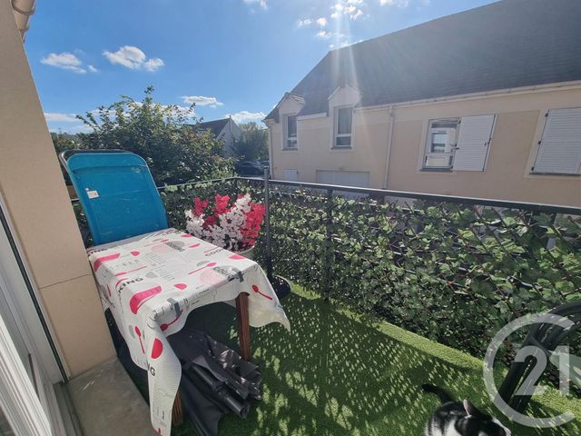 Appartement F2 à louer - 2 pièces - 39.67 m2 - BRIE COMTE ROBERT - 77 - ILE-DE-FRANCE - Century 21 Concept Immobilier