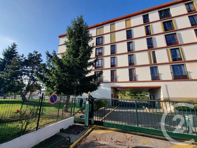 Appartement F3 à louer - 3 pièces - 62.95 m2 - BRIE COMTE ROBERT - 77 - ILE-DE-FRANCE - Century 21 Concept Immobilier