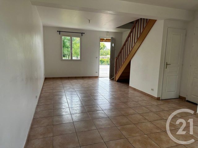 Afficher la photo en grand maison à louer - 3 pièces - 70.1 m2 - GRISY SUISNES - 77 - ILE-DE-FRANCE - Century 21 Concept Immobilier