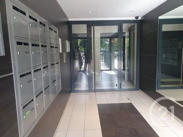 Appartement F2 à louer - 2 pièces - 43.61 m2 - LIMEIL BREVANNES - 94 - ILE-DE-FRANCE - Century 21 Concept Immobilier