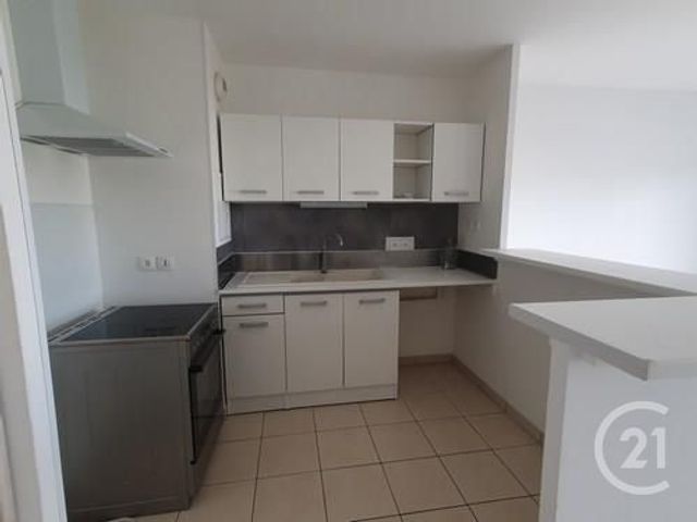 Appartement F2 à louer - 2 pièces - 43.61 m2 - LIMEIL BREVANNES - 94 - ILE-DE-FRANCE - Century 21 Concept Immobilier