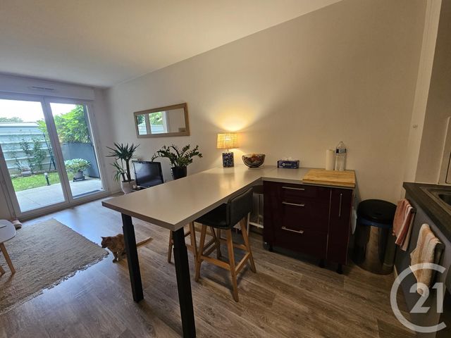 Appartement F2 à louer - 2 pièces - 42.96 m2 - BRIE COMTE ROBERT - 77 - ILE-DE-FRANCE - Century 21 Concept Immobilier