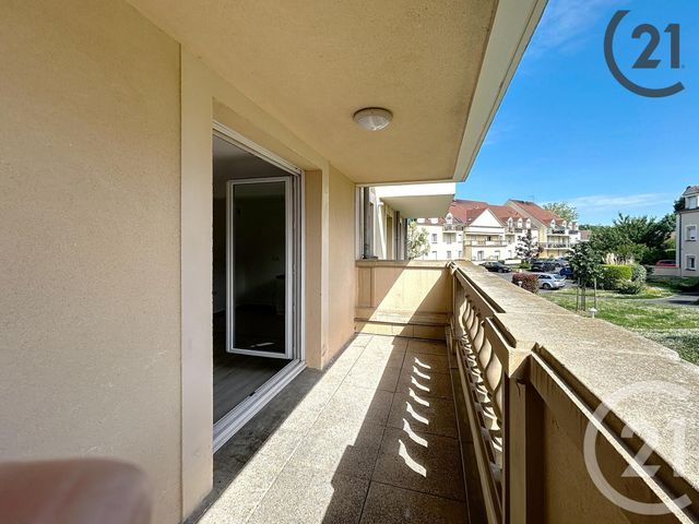 Appartement F3 à louer - 3 pièces - 57.69 m2 - BRIE COMTE ROBERT - 77 - ILE-DE-FRANCE - Century 21 Concept Immobilier