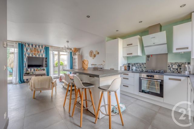 maison à vendre - 4 pièces - 77.95 m2 - BRIE COMTE ROBERT - 77 - ILE-DE-FRANCE - Century 21 Concept Immobilier