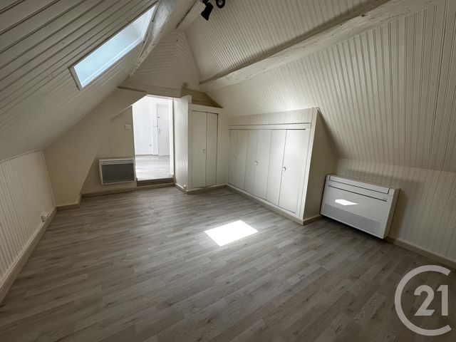 Appartement F1 à louer - 1 pièce - 21.89 m2 - BRIE COMTE ROBERT - 77 - ILE-DE-FRANCE - Century 21 Concept Immobilier