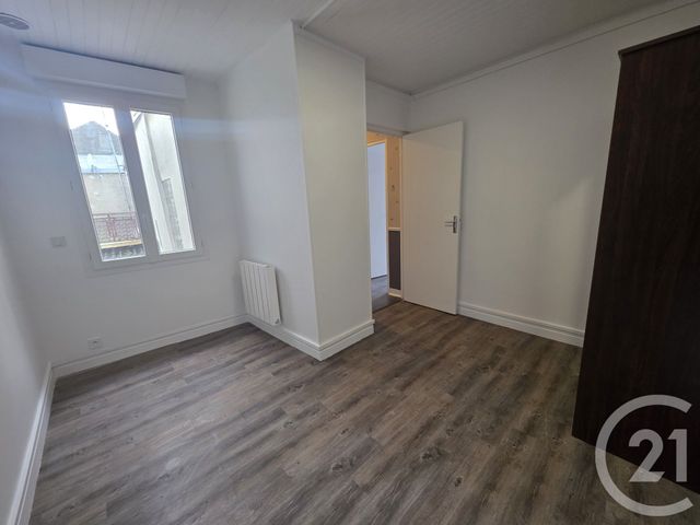 Appartement F2 à louer - 2 pièces - 39.58 m2 - BRIE COMTE ROBERT - 77 - ILE-DE-FRANCE - Century 21 Concept Immobilier