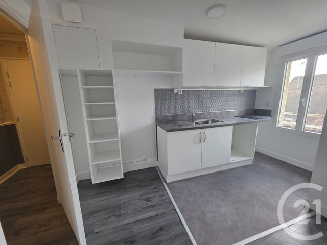 Appartement F2 à louer - 2 pièces - 39.58 m2 - BRIE COMTE ROBERT - 77 - ILE-DE-FRANCE - Century 21 Concept Immobilier