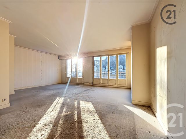 Appartement F4 à vendre - 4 pièces - 88.0 m2 - BRIE COMTE ROBERT - 77 - ILE-DE-FRANCE - Century 21 Concept Immobilier