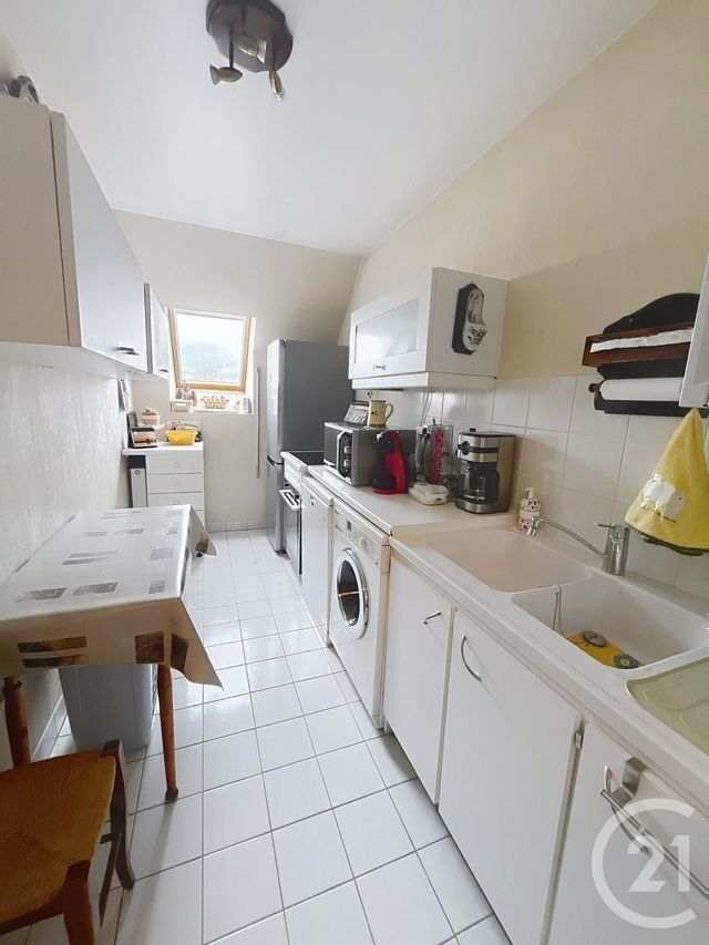 Appartement F3 à vendre - 3 pièces - 67.85 m2 - BRIE COMTE ROBERT - 77 - ILE-DE-FRANCE - Century 21 Concept Immobilier