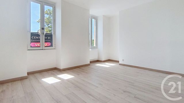 Appartement F3 à vendre - 3 pièces - 61.49 m2 - BRIE COMTE ROBERT - 77 - ILE-DE-FRANCE - Century 21 Concept Immobilier