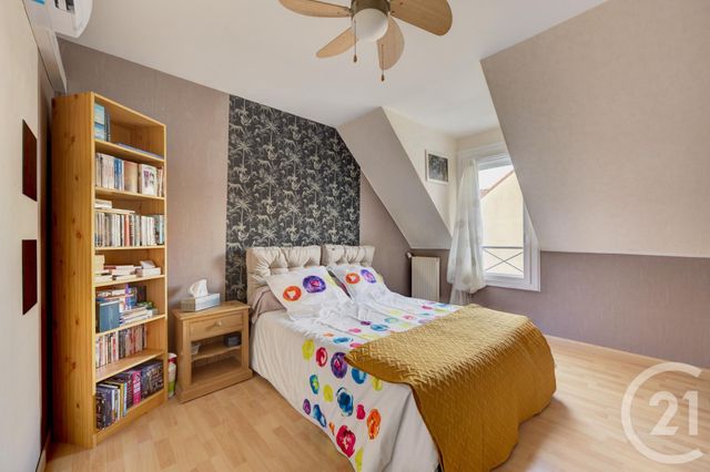 maison à vendre - 6 pièces - 117.55 m2 - BRIE COMTE ROBERT - 77 - ILE-DE-FRANCE - Century 21 Concept Immobilier