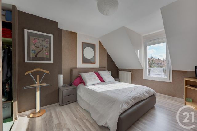 maison à vendre - 6 pièces - 117.55 m2 - BRIE COMTE ROBERT - 77 - ILE-DE-FRANCE - Century 21 Concept Immobilier