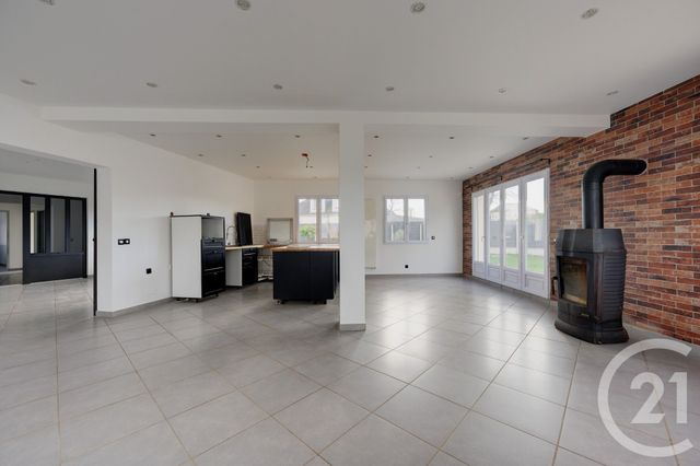 Appartement T6 à vendre - 10 pièces - 309.96 m2 - EVRY GREGY SUR YERRE - 77 - ILE-DE-FRANCE - Century 21 Concept Immobilier