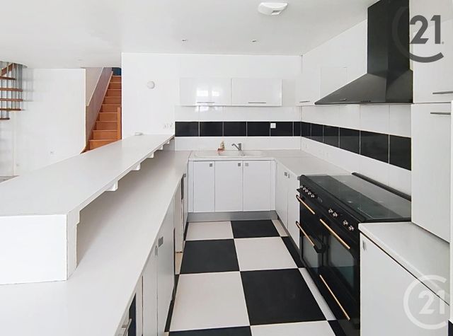 maison à vendre - 6 pièces - 182.92 m2 - SOIGNOLLES EN BRIE - 77 - ILE-DE-FRANCE - Century 21 Concept Immobilier