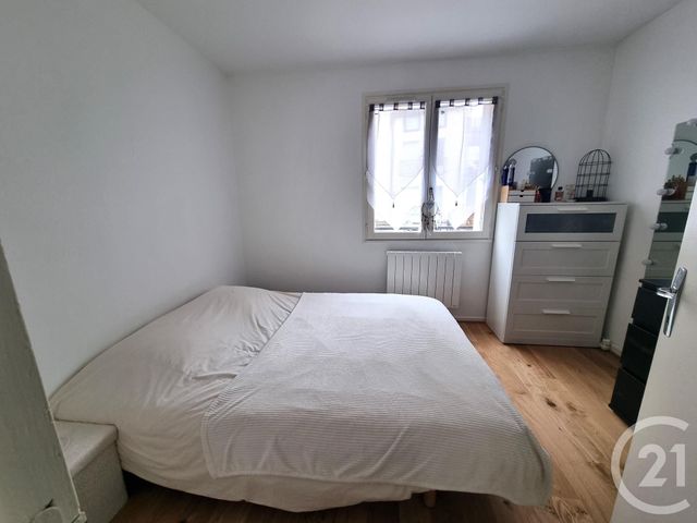 Appartement F2 à louer - 2 pièces - 40.26 m2 - BRIE COMTE ROBERT - 77 - ILE-DE-FRANCE - Century 21 Concept Immobilier