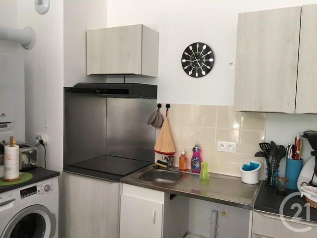 Appartement F2 à louer - 2 pièces - 43.27 m2 - BRIE COMTE ROBERT - 77 - ILE-DE-FRANCE - Century 21 Concept Immobilier