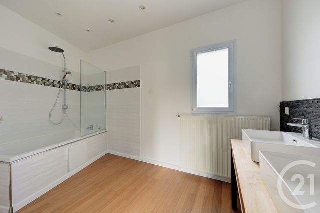 maison à vendre - 10 pièces - 309.96 m2 - EVRY GREGY SUR YERRE - 77 - ILE-DE-FRANCE - Century 21 Concept Immobilier