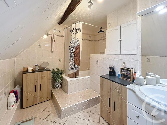 Appartement F3 à vendre - 3 pièces - 69.77 m2 - BRIE COMTE ROBERT - 77 - ILE-DE-FRANCE - Century 21 Concept Immobilier