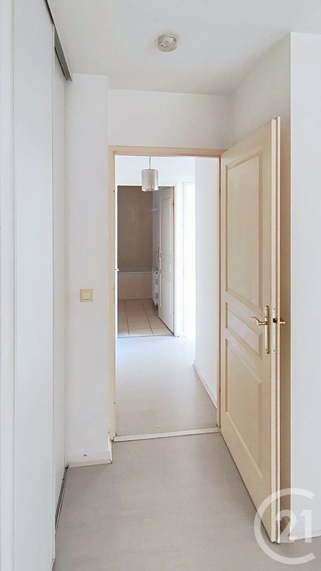 Appartement F3 à vendre - 3 pièces - 59.1 m2 - BRIE COMTE ROBERT - 77 - ILE-DE-FRANCE - Century 21 Concept Immobilier