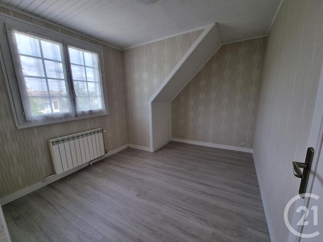 maison à louer - 5 pièces - 93.05 m2 - BRIE COMTE ROBERT - 77 - ILE-DE-FRANCE - Century 21 Concept Immobilier