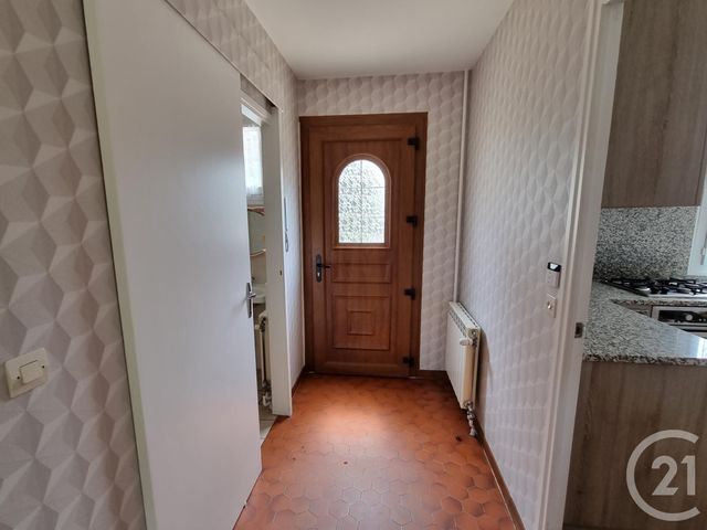 maison à louer - 5 pièces - 93.05 m2 - BRIE COMTE ROBERT - 77 - ILE-DE-FRANCE - Century 21 Concept Immobilier