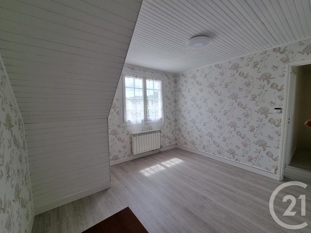 maison à louer - 5 pièces - 93.05 m2 - BRIE COMTE ROBERT - 77 - ILE-DE-FRANCE - Century 21 Concept Immobilier