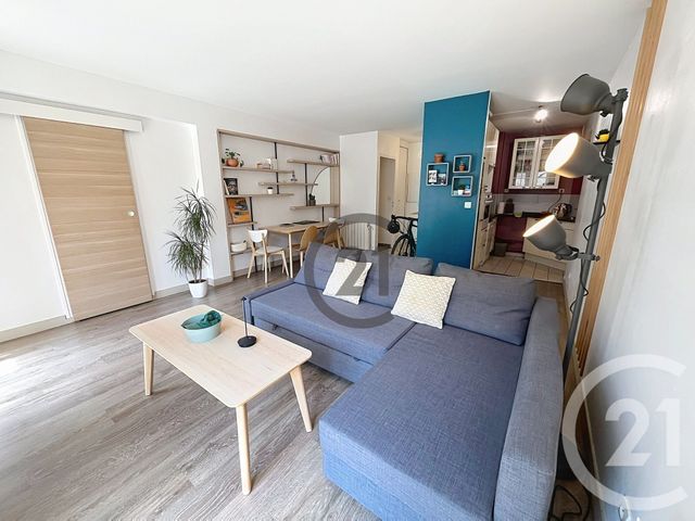 Appartement F2 à vendre - 2 pièces - 50.21 m2 - BRIE COMTE ROBERT - 77 - ILE-DE-FRANCE - Century 21 Concept Immobilier