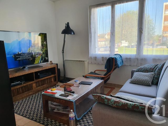 Appartement F2 à louer - 2 pièces - 41.65 m2 - BRIE COMTE ROBERT - 77 - ILE-DE-FRANCE - Century 21 Concept Immobilier