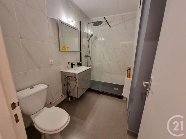 Appartement F2 à louer - 2 pièces - 53.0 m2 - VILLECRESNES - 94 - ILE-DE-FRANCE - Century 21 Concept Immobilier
