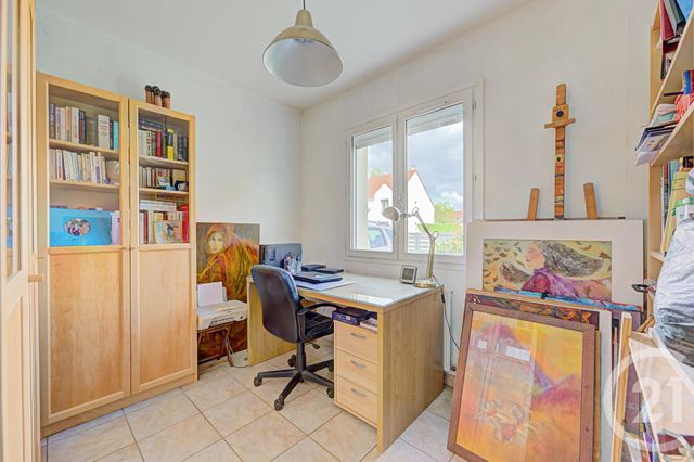 maison à vendre - 5 pièces - 134.23 m2 - SERVON - 77 - ILE-DE-FRANCE - Century 21 Concept Immobilier