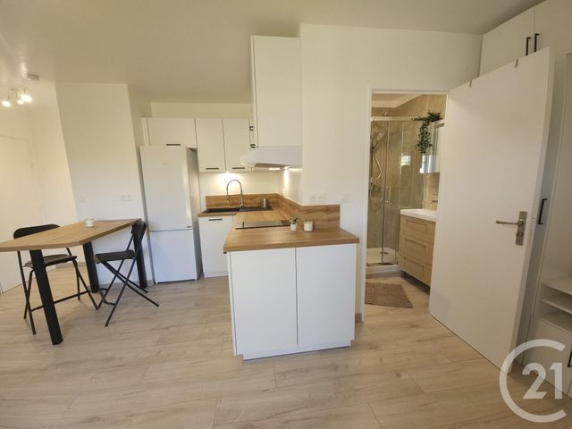 Appartement Studio à louer - 1 pièce - 24.4 m2 - BRIE COMTE ROBERT - 77 - ILE-DE-FRANCE - Century 21 Concept Immobilier