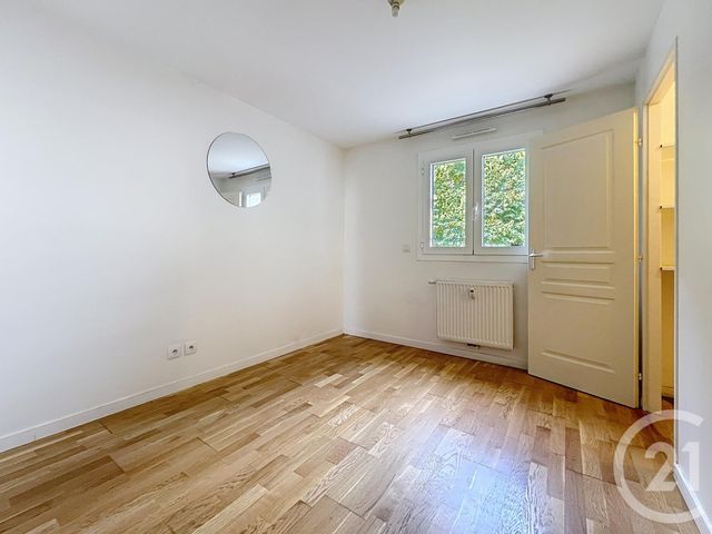 Appartement Triplex à vendre - 4 pièces - 68.91 m2 - BRIE COMTE ROBERT - 77 - ILE-DE-FRANCE - Century 21 Concept Immobilier
